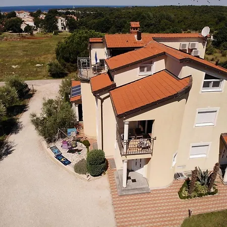 House Tomic For Max 22 Persons Maj 3* Porec