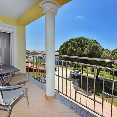 Guest house House Tomic For Max 22 Persons Maj 3*