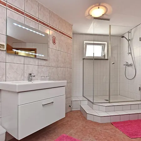 House Tomic For Max 22 Persons Maj 3* Porec