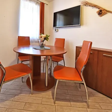 House Tomic For Max 22 Persons Maj Pensjonat 3*