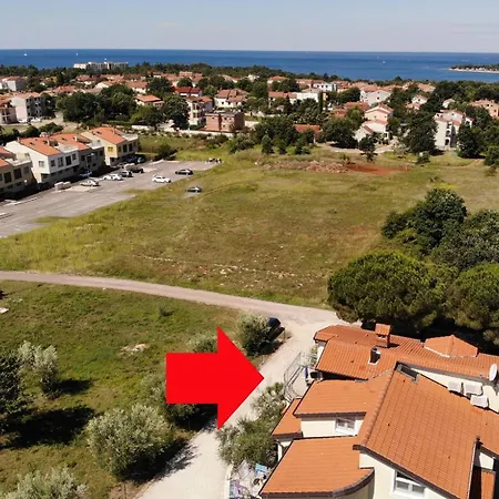 Guest house House Tomic For Max 22 Persons Maj Porec
